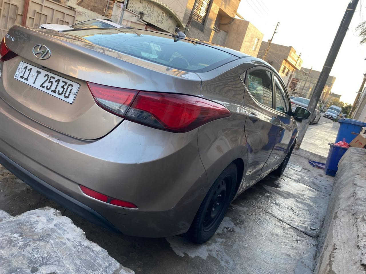 السلام عليكم النترا 16 امريكي فووول موصفات ماشيه 97الف حقيقي وقابله للزياده كير مكينه تبريد جاهزه السياره ترايك للبصره 
للبيع او مراوس بفيرنا مع الفرق مكاني بغداد البياع السعر 105وبيه مجال اي ستفسار اتصل 
***********واتساب الاسيا 
*********** اتصال الاثير
