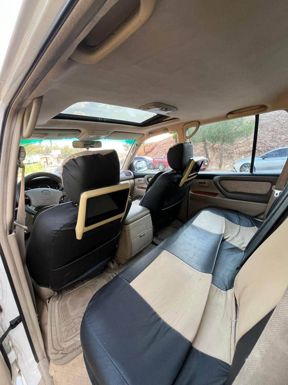 مونكا 
محرك كاز
موديل 2004
محرك 6بستن بي سوبر 
سلايد 
رقم صاحب 
***********
سعر 170مجال زاخو, دهوك
