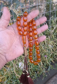 صندل ألماني قديم • ٦٦غم • لون عسلي