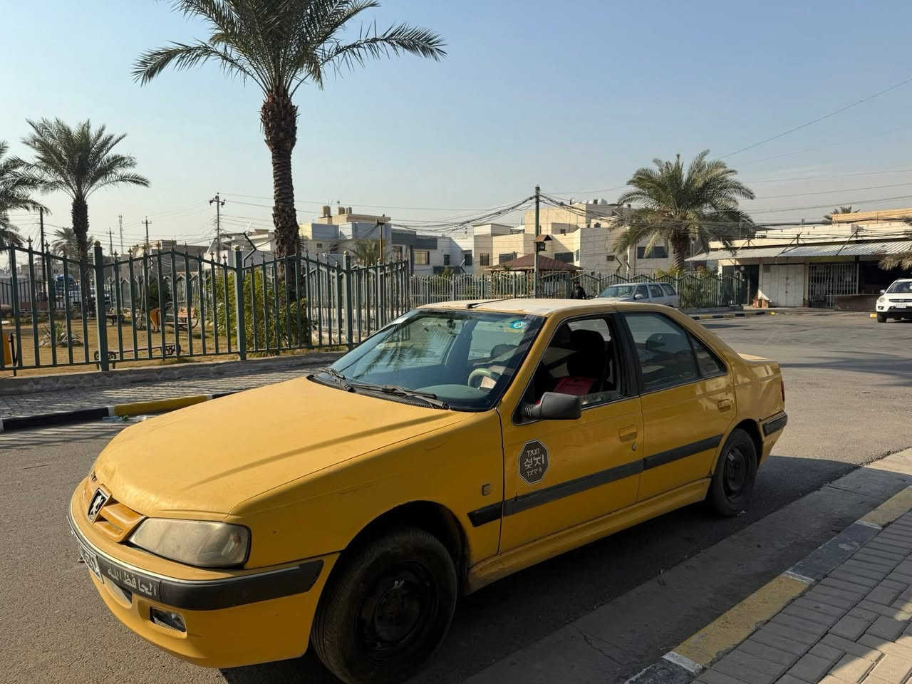 بيجو بارص 2015 مكان بغداد. هيئه وغرامات مصفره تحويل ثاني يوم. مكاني بغداد. 
*********** 
ابيعلك مكينه كايمه
