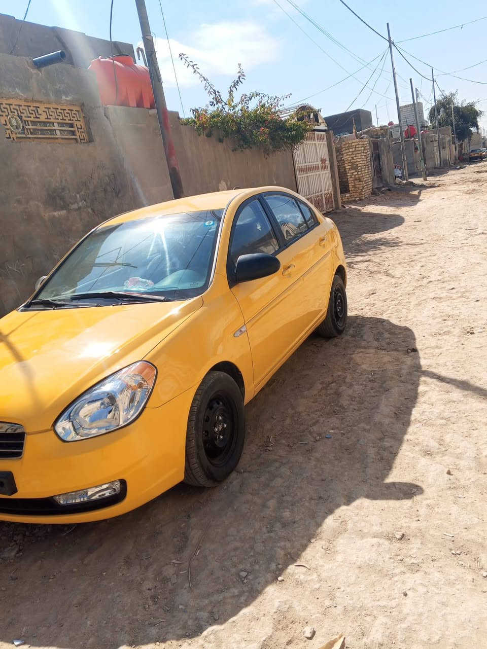 السلام عليكم سيارة اكسنت موديل 2007 مكفولة من ضربة تبديل التبريد شغال كاملة أرقامه إنكليزي بس استلام السعر الاتصال على الرقم ***********
