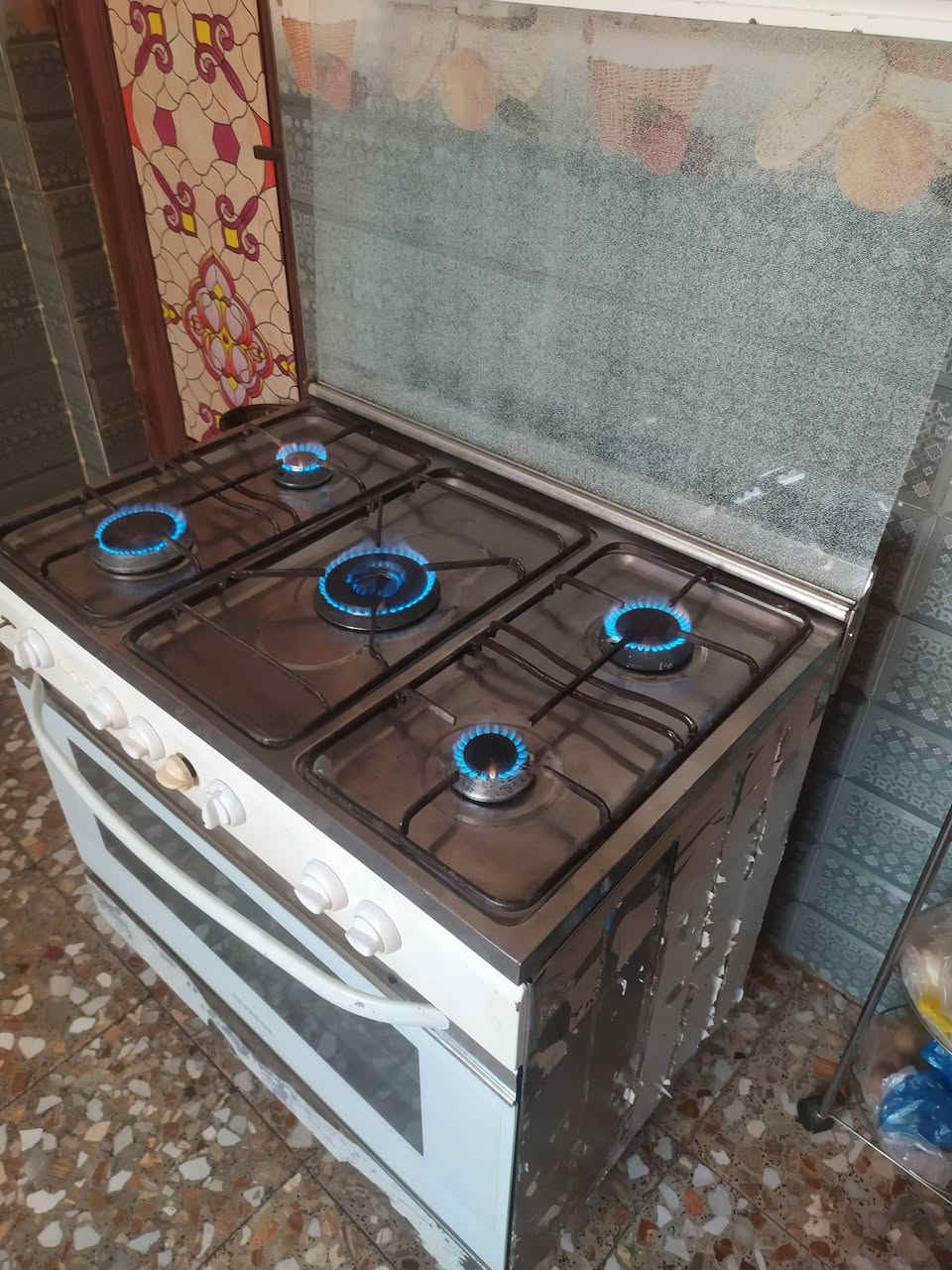 طباخ فريش مصري باب الاول بلادي نضيف وشغال عل فحص تواصل خاص


**إذا كنت صاحب هذا الإعلان وتريد حذفه لأي سبب، رجاءا أرسل رسالة إلى الدعم الفني**