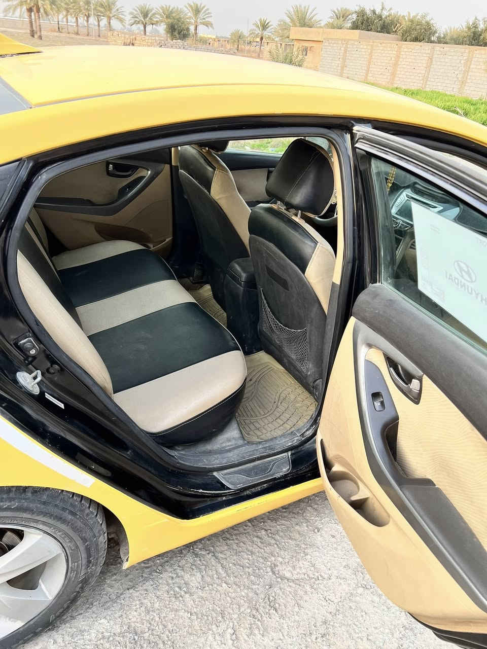 السلام عليكم سياره النترا 2011 صفرا وارد امريكي سياره حلوه وكاعده ضربه جاملغ امامي بدون دواخل علبارد جبنه تنضح بس كير تبريد كشنات جلد تخم تاير كله جاهز سعر 85 وبيه مجال للطيبين  سنويه بأسمي رقم  ‭0782 715 9689‬و ‭0750 689 8550‬
