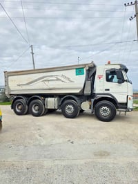 فولفو FM • موديل ٢٠٠٨ • ٣٤٠٠٠٠كم