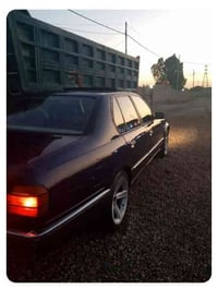 بي ام دبليو للبيع 740 🇧🇪✈️ V8 اصل سنوية وبليتة مال جنايي صبغ جماليه بد...