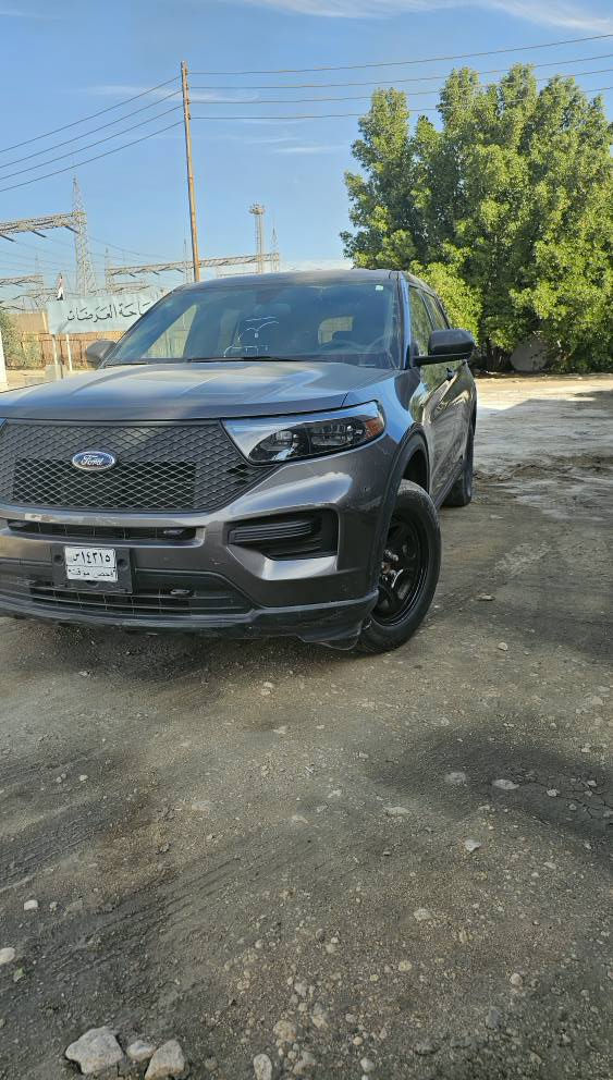 السلام عليكم فورد اكسبلور بوليسي ٢٠٢٣ تبديل قبق جنطه وصبغ جاملغ يمين خلفي بدون ايرباك بأسمي مكمرك وجاهز بدون رقم محرك ٣٣٠٠ تنفس طبيعي  عنواني بصره الحكيميه *********** السعر ١٨٣ وبيها مجال البصرة, العراق
