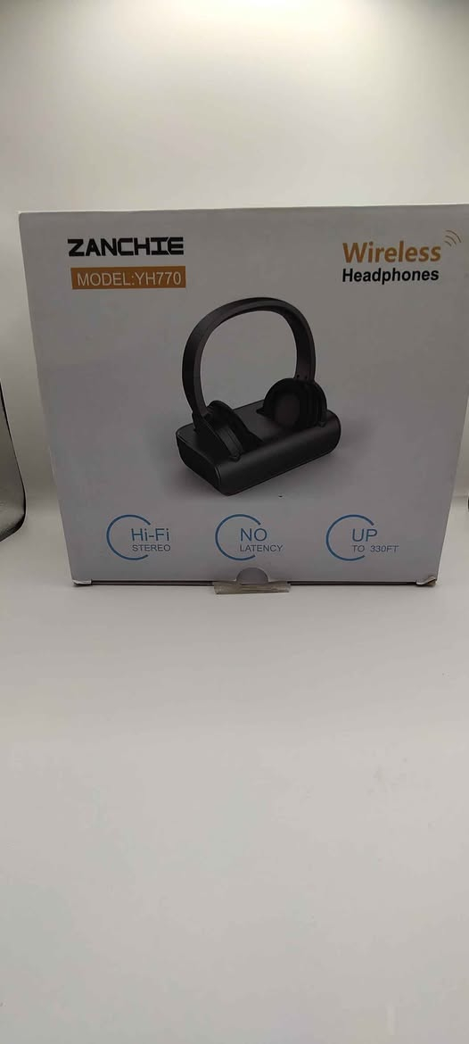 تقنية لاسلكية: تستخدم تقنية RF (تردد لاسلكي) مع جهاز إرسال وقاعدة شحن. 
المواصفات الصوتية: توفر صوت ستيريو عالي الدقة (Hi-Fi STEREO) ولا يوجد تأخير في الصوت (NO LATENCY). 
المدى: يصل المدى اللاسلكي إلى 330 قدمًا (حوالي 100 متر). 
التوافق: تدعم منافذ Optical و RCA و AUX. 
الاستخدام الرئيسي: مصممة خصيصًا لمشاهدة التلفزيون والأفلام دون إزعاج الآخرين. موصل, نينوى


**إذا كنت صاحب هذا الإعلان وتريد حذفه لأي سبب، رجاءا أرسل رسالة إلى الدعم الفني**