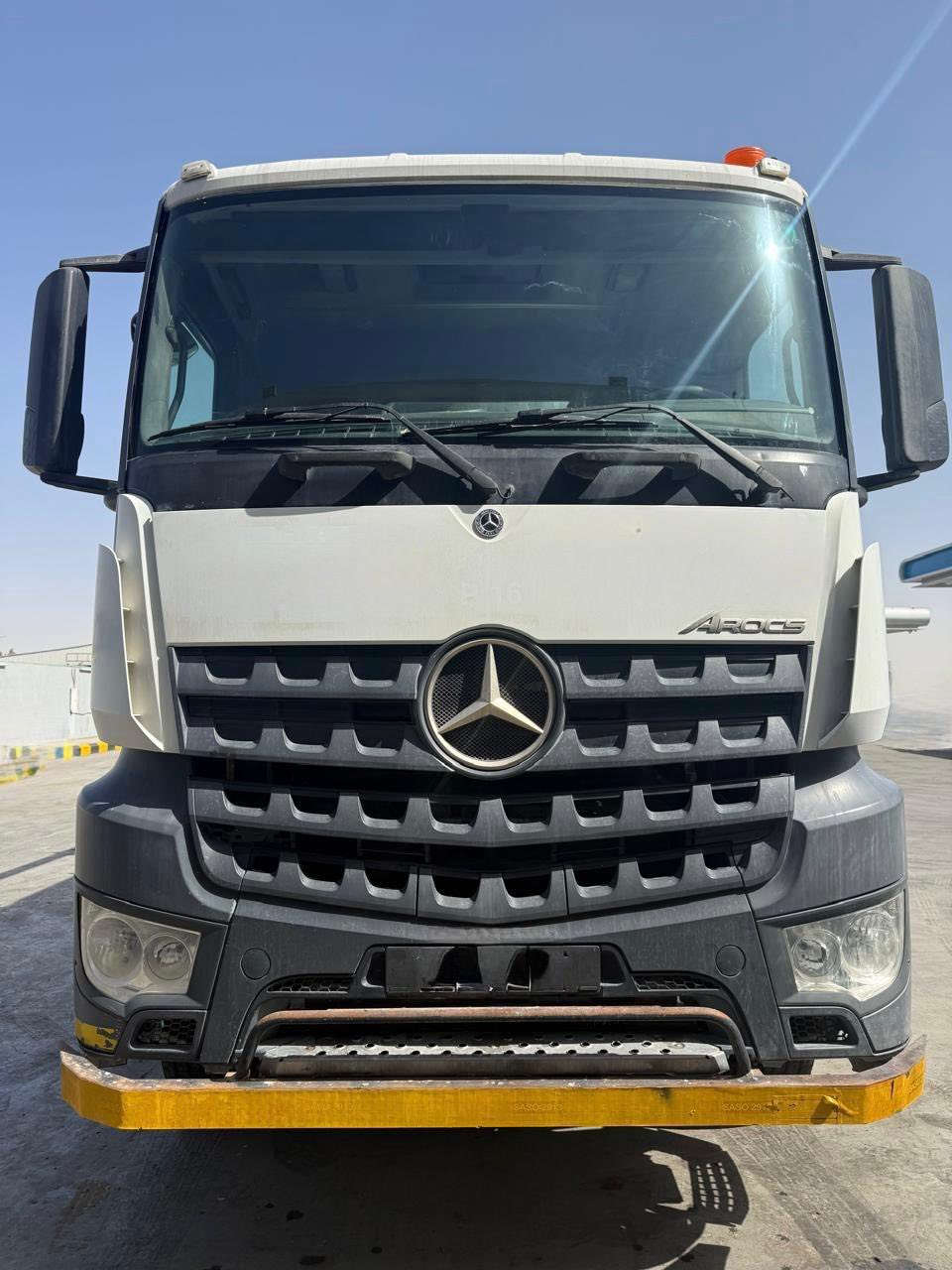 سلام عليكم 
بم مارسيديس للبيع 
كل تفاصيلة داخل الصور 
***********
