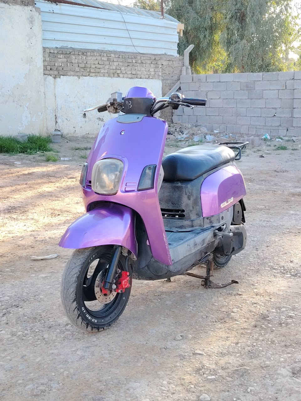 السلام عليكم للبيع بوليس ياباني شلعه ومعدل بوشه 49 بلاد سعر 500 وبيهة مجال مكان ديالى شهربان رقم ***********
