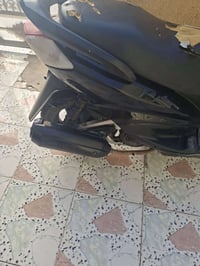 سكنس للبيع سعر ٥٠٠ والشراي بي خير ويدلل وهاذا رقم مفتوح 07810525884