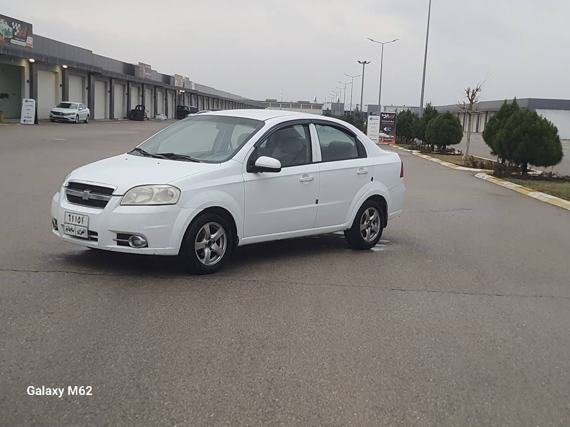 ئەڤیۆ ئۆتۆ ماتیك 2008مەکینە گەورە ناوزەرد جامو ئاوێنە کارەبا تەبرید ساردوگەرم بەشەرتی گێڕو مەکینە 4بۆ5پارچەی پەمپە لەسەر ساخی من بەحیزام ئەی فرۆشم تایەی تازە بێ تەقەوڕەقە هیچ مەسرەفی تیانیە  ماڵی دۆستە 64$ *********** لەسلێمانیم السليمانية, العراق
