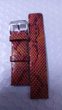 سير ساعة • جلد طبيعي • سويسري أصلي