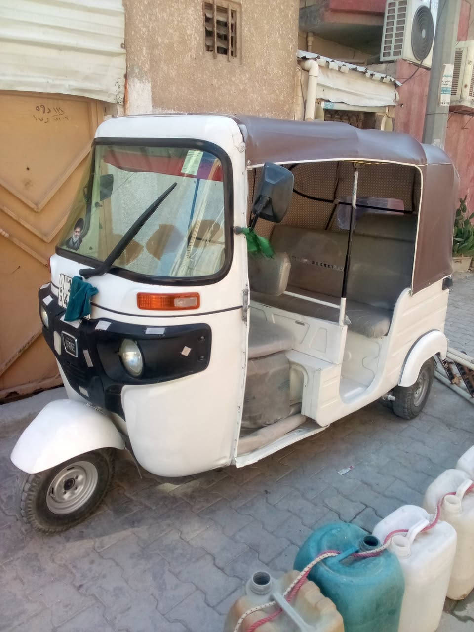 بسم الله الرحمن الرحيم
تكتك موديل 2020 شهر 11 مرقمة كربلاء مع سنوية سكن بغداد الحرية معمرة شغلات بسيطة السعر 7مليون وبي مجال للاستفسار الاتصال على الرقم *********** رجاءا بدون مراسلة بس مخابرة
