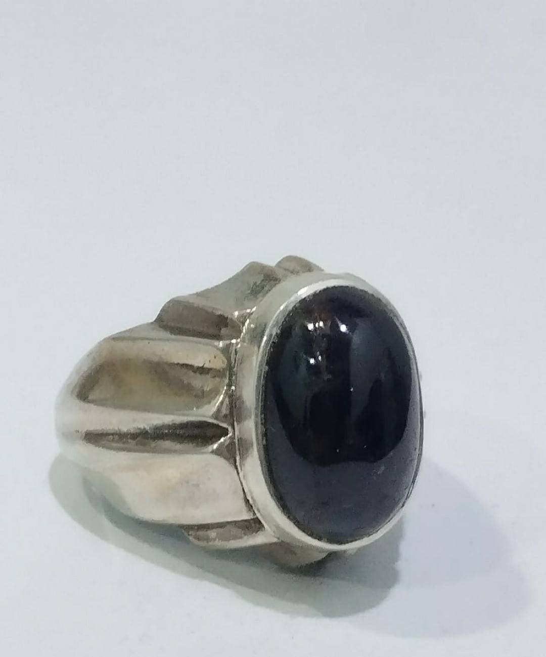 خاتم ياقوت الزريجي حجم راهي صياغة يدوية ثقيلة قطعة تحفة 🌹🌹
العنوان بصرة


**إذا كنت صاحب هذا الإعلان وتريد حذفه لأي سبب، رجاءا أرسل رسالة إلى الدعم الفني**