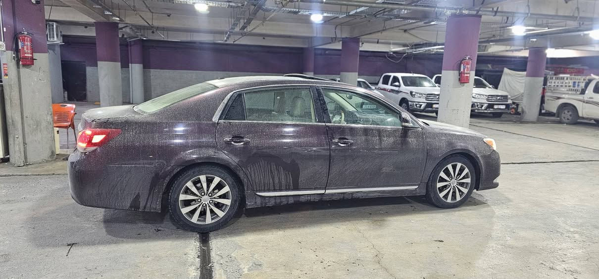 ئەڤەلۆن ٢٠١١ ئەمریکی ڕەنگ مارۆنی سەیارەکە ساخە زۆر جوانە کەمێ وردەی هەیە ناو زاردە سەیارەکە فولە بەس پەردە و بەسمە نیە ڕۆنی تازە گۆراوە سەعری ٨٤$ گەڵاو معامەلەیە شوێن سلێمانی رەقم تەلەفون *********** السليمانية, العراق
