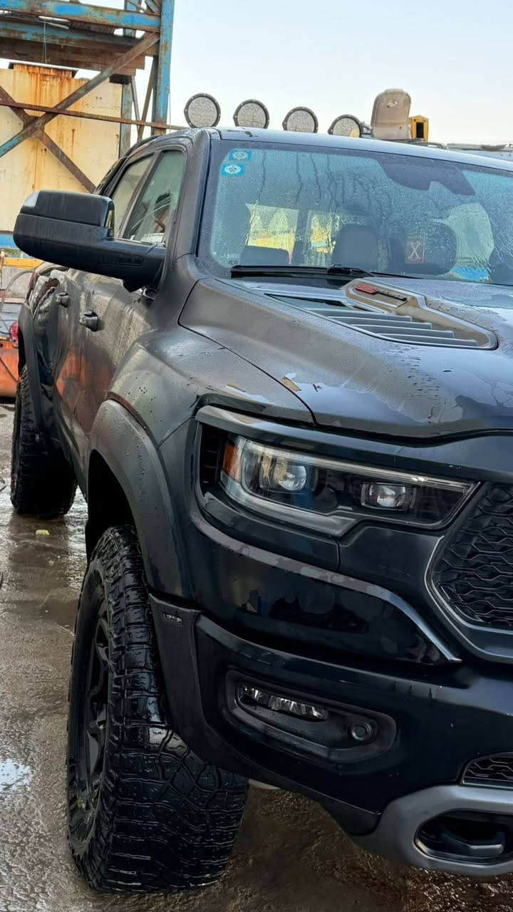 رام الوحش (TRX)فول مواصفات 1/1             وارد امريكي (كلين تايتل)                      رقم مميز 1500بغداد  نقص برغي ما بيهَ 
ماشيه 45,000km
شاشة تيسلا 
داتا شو عارض ع الجامه 
رادارات 360
كامرات 5
حساسات امامي خلفي
كشنات تدفئه وتبريد 
سياقه ذاتيه 
تحديد مسار 
مري كهربائي قلاب تتكبر حجم 2,500
دويات ابواب كهرباء 
دخول ذكي 
بصمات تشغيل 2
رولنگ بار بلاد 
تسكيرة بدي امريكي بلاد ابو المفتاح
وباقي مواصفات الTRX المعروفه لا تعد ولا تحصى 
بروجكترات عملاقه مشدوده سستم كامل 
اناره جوه السياره كلشي يشتغل ببصمات موجوده داخل الدواخل بلاديه 
انارة الأشارات ❤️

ملاحضه:السياره لون فيلي لامع مكتوب بالسنويه اسود غير محدد الصور موجوده بالنهايه 
مغلفة ppf أسود طافي مات يم البريمي ضمان 12سنه
رقم مميز على حجم السياره 1,500
للتواصل وتساب واتصال فقط ما موجود ع الفيس 
***********
***********
