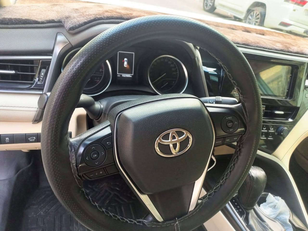 السلام عليكم كامري مديل 2022بانزين خليجي كفاله عامه رقم اربيل معروفه موصفاته السعر215و بيه مجال كفاله عامه البصره التحسينيه ***********
