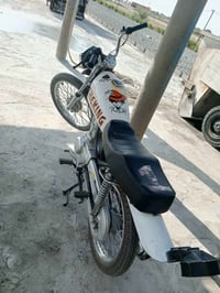 دراجة نارية • شاصي 17 • اوراق اصولي