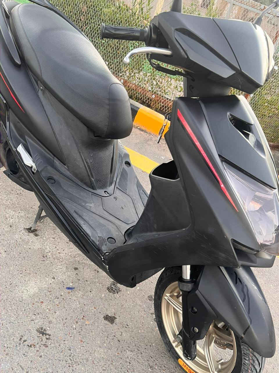 السلام عليكم للبيع
دراجه سكنس شمعه ياباني موديل 19 رمبه 
رايدها ب 15 بس الشراي يتصل خاص مقفول 
فقط اتصال عل رقم *********** بي واتساب 
بغداد حي الامانه
