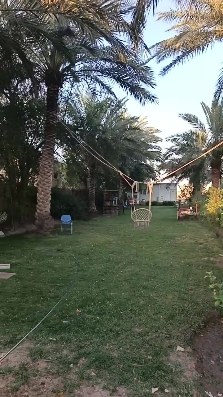 يا الله
دونم الراحه النفسيه الك ولعائلتك طابو ٢٥ تحويل باسمك 
واقع حال أقل الدونم 
مسيج ومحدد واصل ماء أساله وكهرباء
كذلك ماء بأر حلو 
كذلك بيت بناء مثل ما موضح بالمقطع 
قريب على الشارع العام يبعد عن المدينة ٥ دقائق بالسياره 
به منظومة كامرات 
مع العلم يباع بما فيه من غراض 
الموقع واسط
 قضاء العزيزيه  
للأستفسار أكثر 
مراجعة مكتب دار السلام
 بحي الموظفين
 او الاتصال 
ابو حيدر 
***********
***********
ابو حوراء 
***********
***********
