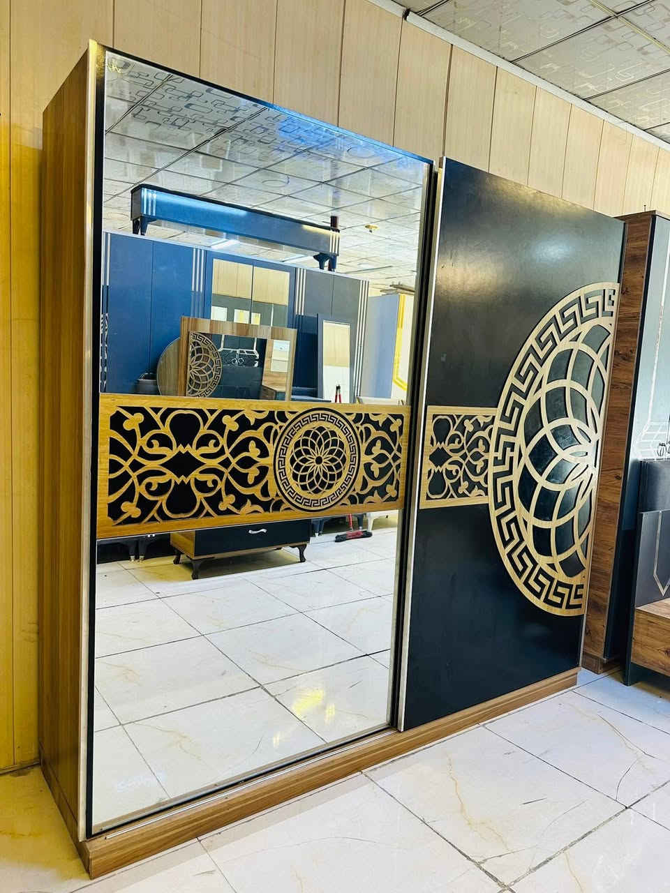 غرفه تركي مستخدمه 
غرفه 5 قطع نضافه مثل صور😍👌
غرفه ول توصيل وشد 375🔥✔️


**إذا كنت صاحب هذا الإعلان وتريد حذفه لأي سبب، رجاءا أرسل رسالة إلى الدعم الفني**