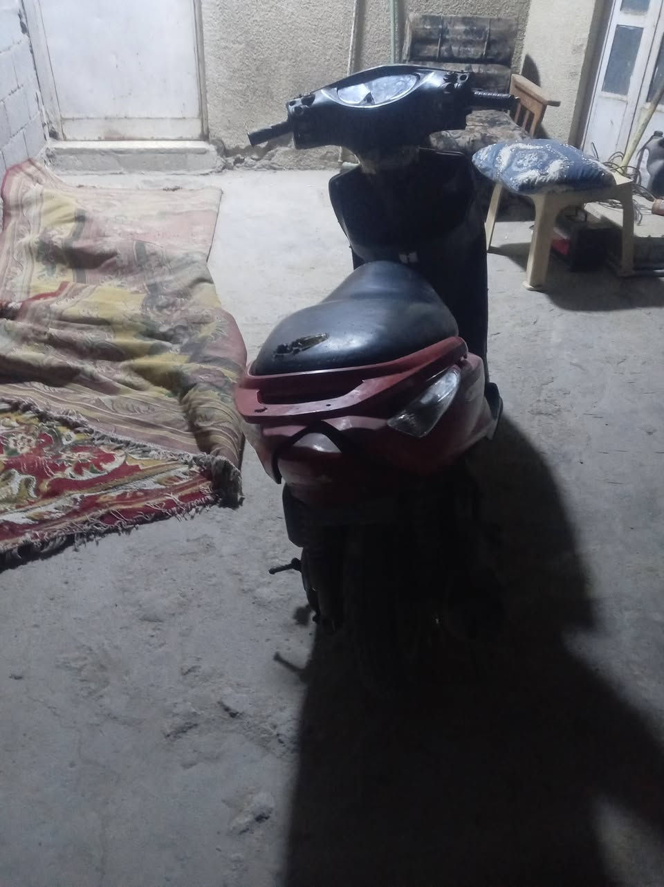 سلام عليكم دراجه للبيع ثعلب ١٤٠ شلعه مرك هسه جفته مكمله من كلشي دراجه انكر و اطلع بيها وين متريد سعرها ٣٥٠ و بيها مجال جدا بسيط للستفسار واتساب فقط ***********
