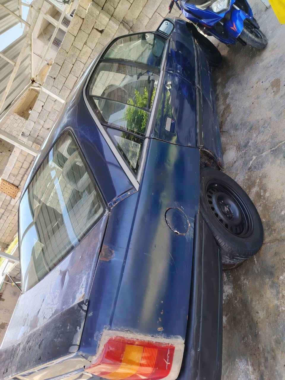 للبيع اوبل اوميكه موديل 1990 محرك كير كلو بشرط سنويه بيضه شرط التحويل السياره جاهزه تايرات 4 جديد صدر جديد كهربائيات كله شغاله غرفته حيل حلوه السعر مليونين وربع وبيها مجال قليل الاتصال على رقم ***********
