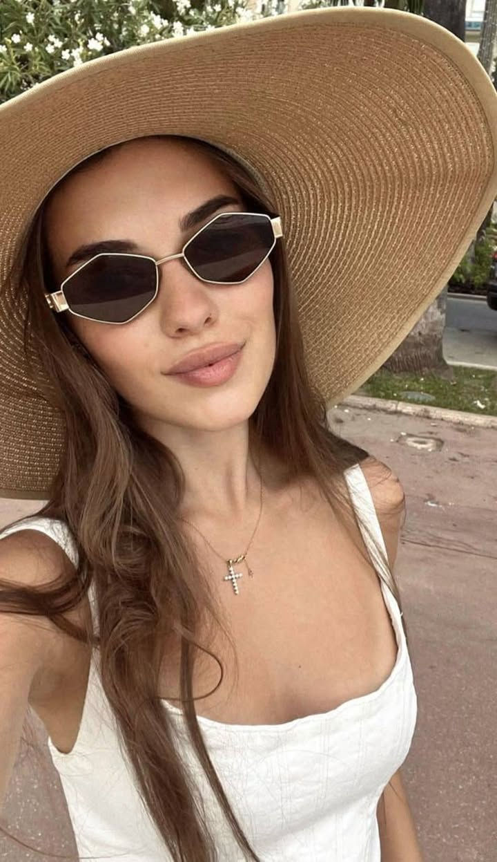 نضارات شي ان التريند 🤍🤍🤍🤍
فووريي 🙈🙈🙈

#shineglasses #شحن_جميع_المحافظات


**إذا كنت صاحب هذا الإعلان وتريد حذفه لأي سبب، رجاءا أرسل رسالة إلى الدعم الفني**