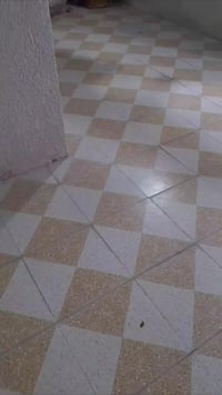 حي الحسين • بيت ركن • ١٦٠م