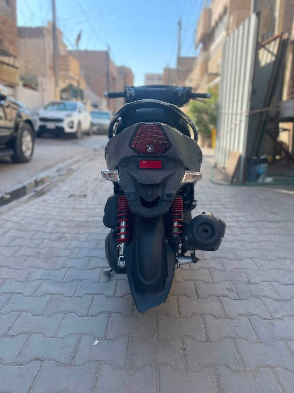 جيتي ار للبيع دراجة كفالة عامة مكينة بلاد  مال رمبة مملعوب بيها ابد كفر  وسواد ختم واحد ع مكينة كل نقص ماكو نهائياً سعر واحد و ١٠٠ وبيها مجال مكان حرية مدخل بستان الحلبي. ***********
