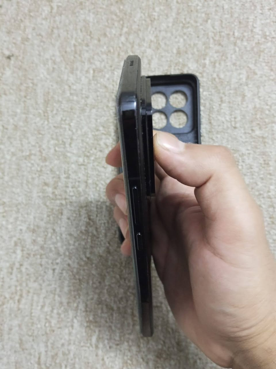سلام عليكم 
جهاز شاومي mi 14 pro نظافة 95% روم صيني كوكل بلاي وخدمات كوكل شغالة بدون مشاكل ذاكرة 512 رام 16+16 معالج سناب دراكون 8 جيل 3 يشغل اي لعبة باعلى اعدادات شاشة WQHD دبل سيم كارت كامرة فول دقة الجهاز مكفول ما امبدل ولا مفتوح بي اي شي تجي تفحصة براحتك
السعر : 570 الف 
مكاني : بغداد الكاظمية


**إذا كنت صاحب هذا الإعلان وتريد حذفه لأي سبب، رجاءا أرسل رسالة إلى الدعم الفني**