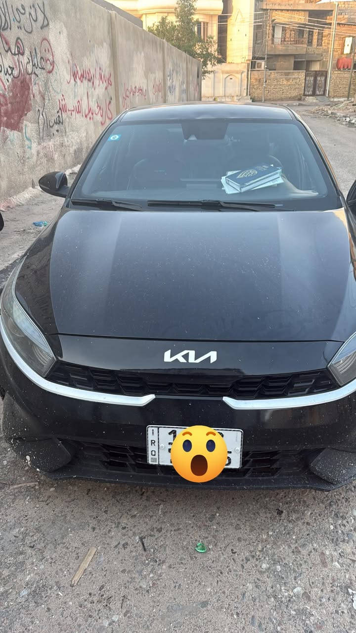 فورتي موديل 2023 بيها ضربه جاملغ وبنيد وارد امريكي سعر المطلوب 135 ورقه مكان بصره طويسه 
رقم راعيها ***********
