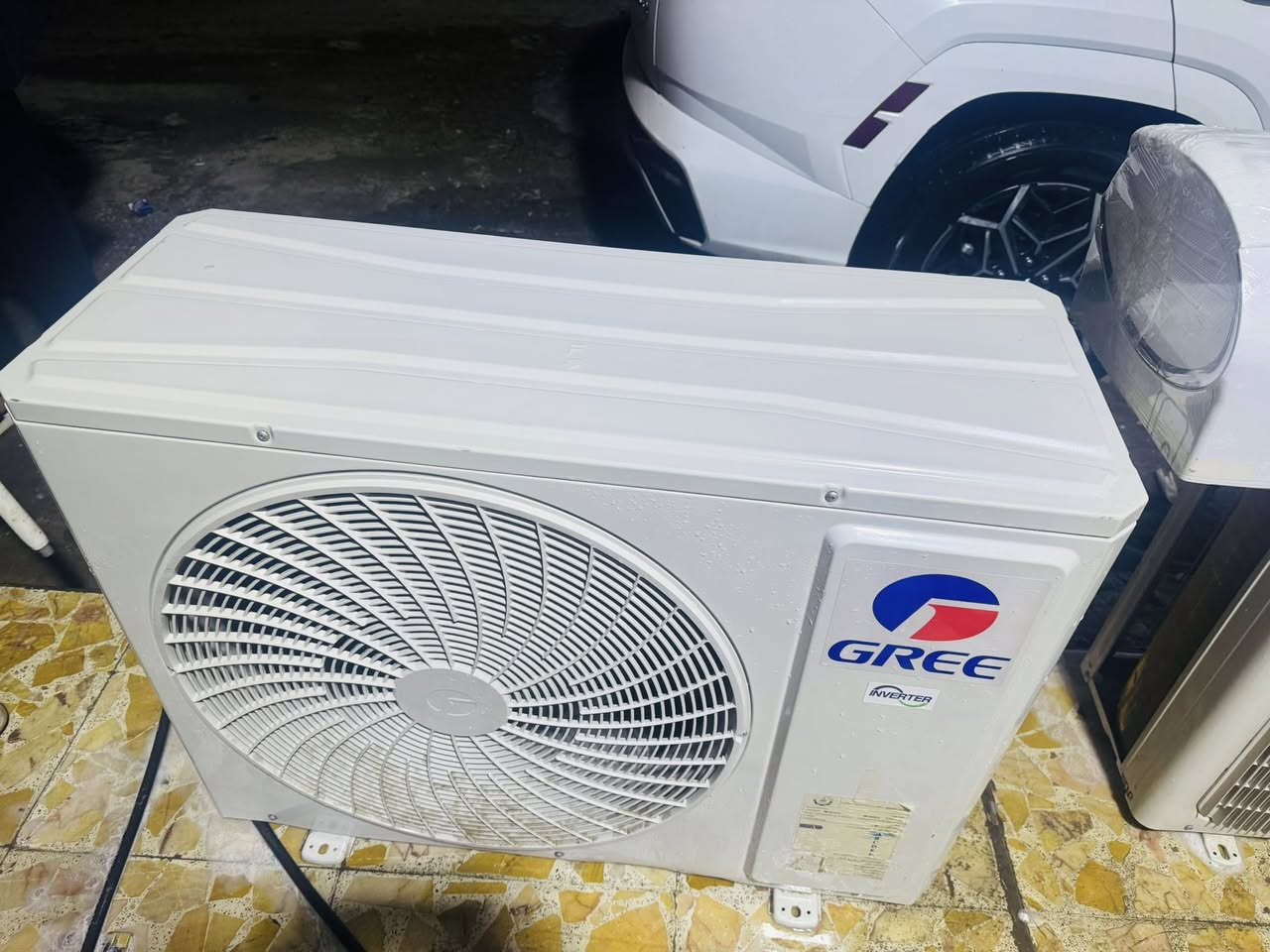 سبلت 2طن انفيرتر مشتغل شهر اخو جديد بلادي بدون نفص
الكري 2طن انفيرتر 650 الف كامل بدون نفص
تي سي ال 2طن انفيرتر 500 الف 
العنوان حي اور قرب جامع فردوس 
***********
***********
