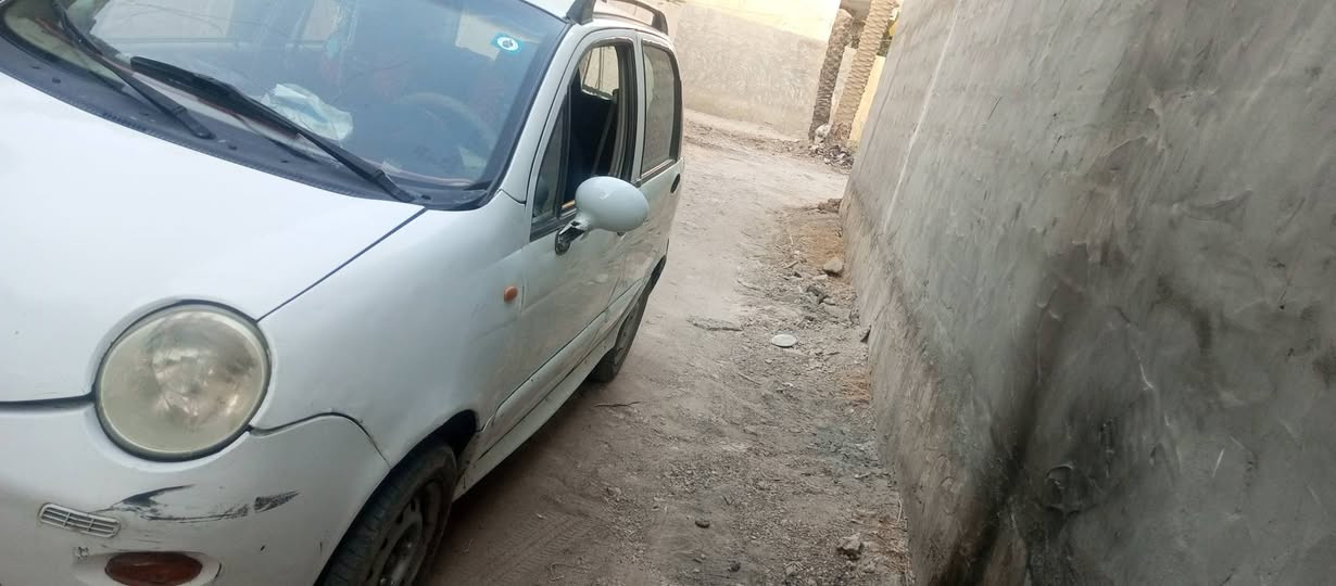 السلام عليك شيري كيوكيو للبيع ٢٠٠٩ رقم بغداد بسمنه عليها غرامه ٤٠٠ ألف تنزل من سعرها 
السعر 25وبيه مجال عنوانها ديالى جديدة الشط
***********
