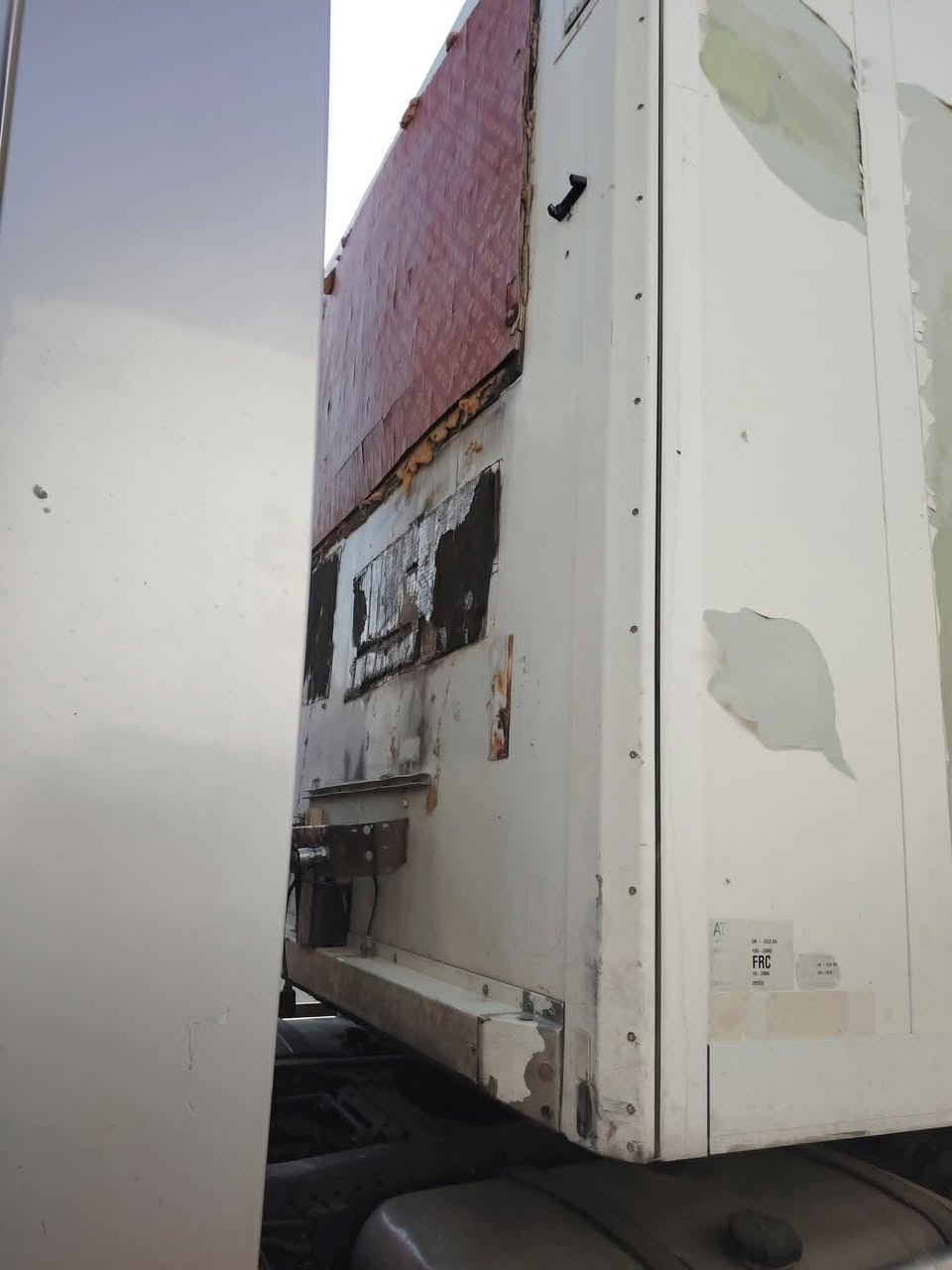 لبيع براد بدون جهاز ***********
