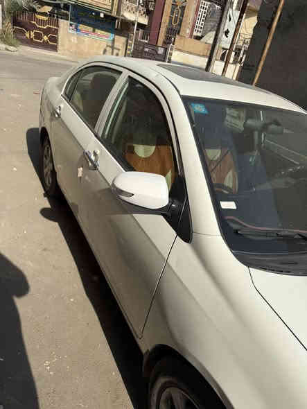 السلام عليكم ليفان 620 موديل 2012 رقم بغداد بااسمي مكفوله كفاله عامه السعر 58 عنوان بغداد البلديات ***********
