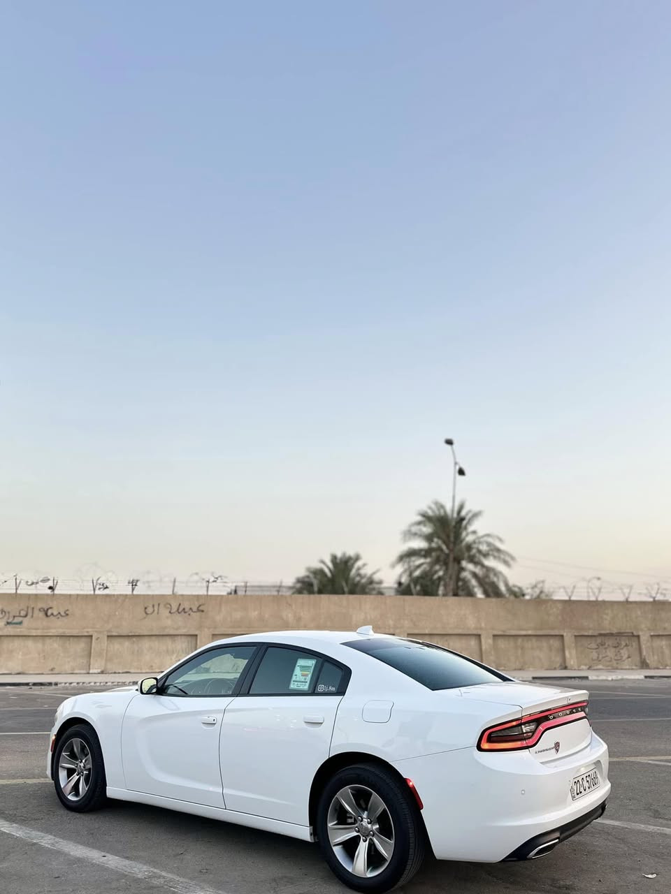 سلام عليكم 
دؤج جارجر 
مؤديل 2018
مواصفات SXT 
سيارة فول ؛ عدد سلايت 
شاشة كبيرة ؛ 
حساس ؛ 
شغال ؛ 
باقي مواصفات معروف 
سيارة كفالة عامة  
بدون كل شي 
مكينة كير كل كفالة 
ويل تاير (18 )بيلادي جديدة 
سنوي ؛ فحص ؛ هذه ؛ كل جديد 
سعر سيارة (238) بيها مجال 
مكان سيارة (بصرة) 
رقم موبايل:***********
