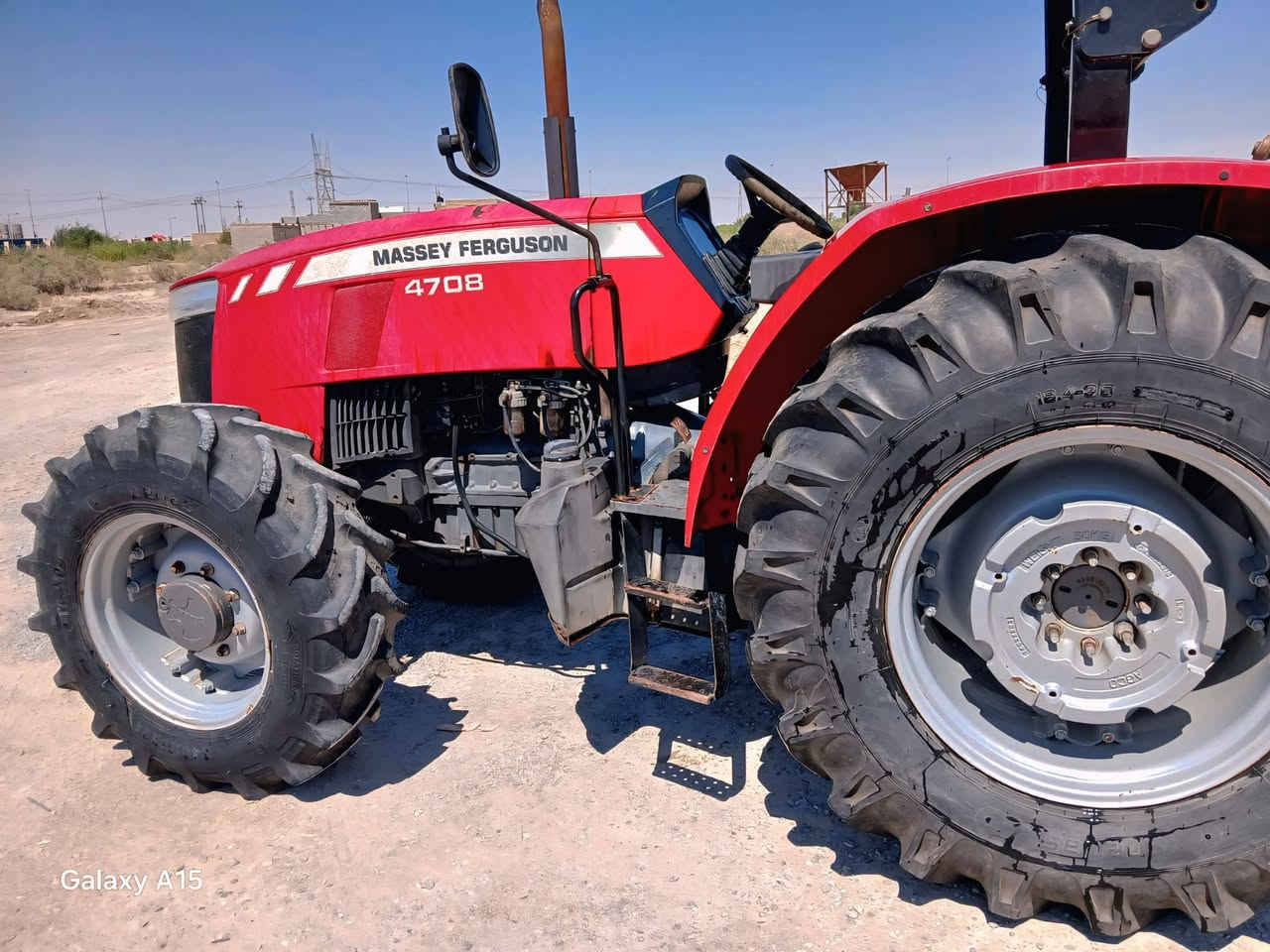 عليكم..
للبيع مكينة فور كسن نظيفة جداً كاملة مع الأرقام والسونيةالمكينة جاهزة وما بيها أي نقص، شرط الفحص والتشغيل. رقم الهاتف *********** مكان ميسان قضاء كميت
