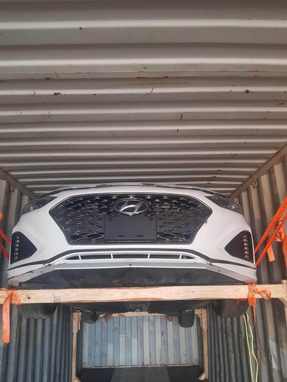 سلام عليكم سوناتا 2019للبيع- لون ابيض كامل مواصفات ماشيه 64 حادثه حلو موضوح بصور بسمي سنوية جديده هزه جديده رقم جديد  بانزين وبيها منظومة غاز  مال بيت وجديده  سعرها 155 وبي مجال للشراي للتواصل *********** بغداد, العراق
