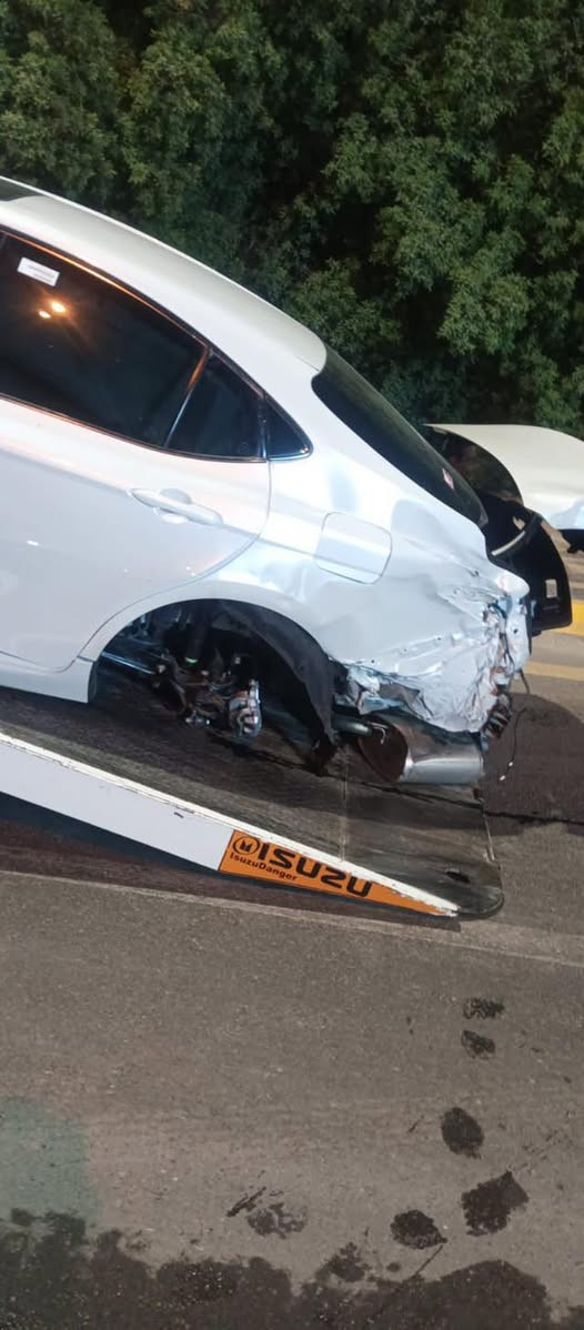 السلام عليكم اخوان كامري موديل 25سياره بعده جديده ابيع على ضرره اخوان مكلف بلنشر ي استفسار اتصل وتدلل***********
