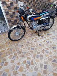 دراجه للبيع وراق سكنر موديل 26جديده شراي يتصل مارد خاص07760983558