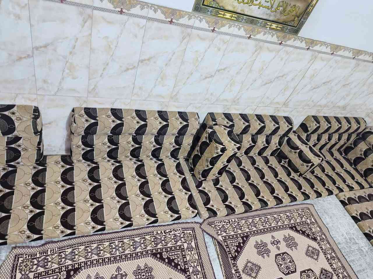 سلام عليكم جلسة ٥ قطع ام ال٣نفرات وقطعه ام النفرين
مجموع تكفي ل (١٧) نفر مع ملحقات كامله مثل الصور 

السعر خاص


**إذا كنت صاحب هذا الإعلان وتريد حذفه لأي سبب، رجاءا أرسل رسالة إلى الدعم الفني**