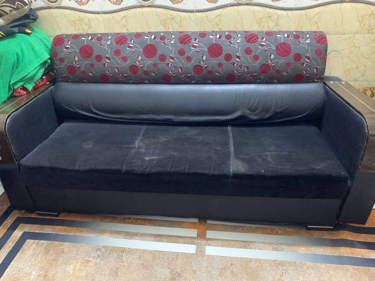 تخم قنفات للبيع    أربع قطع وحده من القطع لكبار بيه ضرر بسيط   سعر ١٣٠ وبي مجال شراي يدلل    عنواني بزراعي مقابل قرية الغدير شارع صب     شراي يجي خاص انطي رقم


**إذا كنت صاحب هذا الإعلان وتريد حذفه لأي سبب، رجاءا أرسل رسالة إلى الدعم الفني**