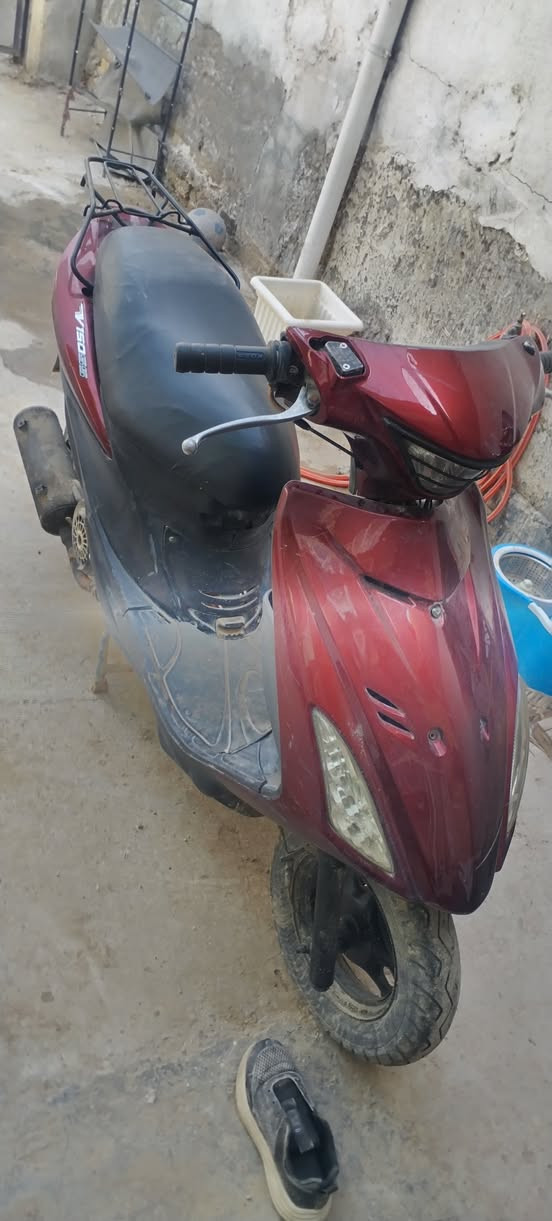 دراجه كوري للبيع اي نقص مابيها سلف هندر اشاير كلها شغاله السعر 225 حله حي الايمام ***********
