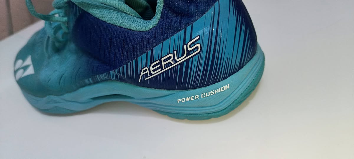 حذاء يونكس اصلي فيتنامي الصنع حجم 43 نظافة 90% السعر 65 الف النجف, العراق


**إذا كنت صاحب هذا الإعلان وتريد حذفه لأي سبب، رجاءا أرسل رسالة إلى الدعم الفني**