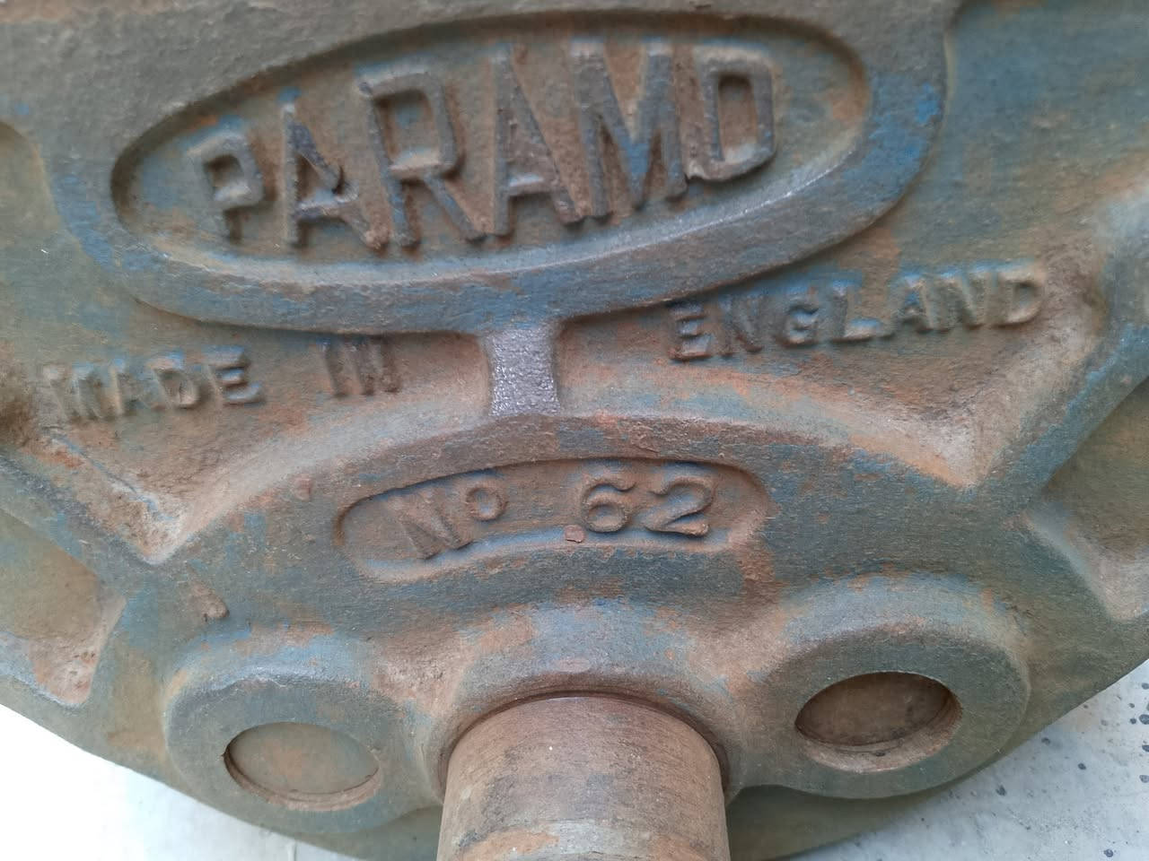 سعر 75. انكليزي مدينتي الصدر ***********
