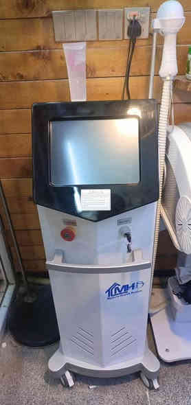 ✨ جهاز ليزر للبيع – استعمال قليل  جداً وبسعر يناسب الجميع! ✨

🔹 الجهاز واضح اسمه أمامكم بالصورة
🔹 استخدام قليل ونظيف مثل الجديد
🔹 مواصفات كاملة فول مواصفات
🔹 سعر مناسب ويا مجال بسيط

📞 للتواصل المباشر مع صاحب الجهاز:
*********** (متوفر واتس آب)

🔥 … الجهاز كلش مرغوب وفرصة ما تتعوّض!
