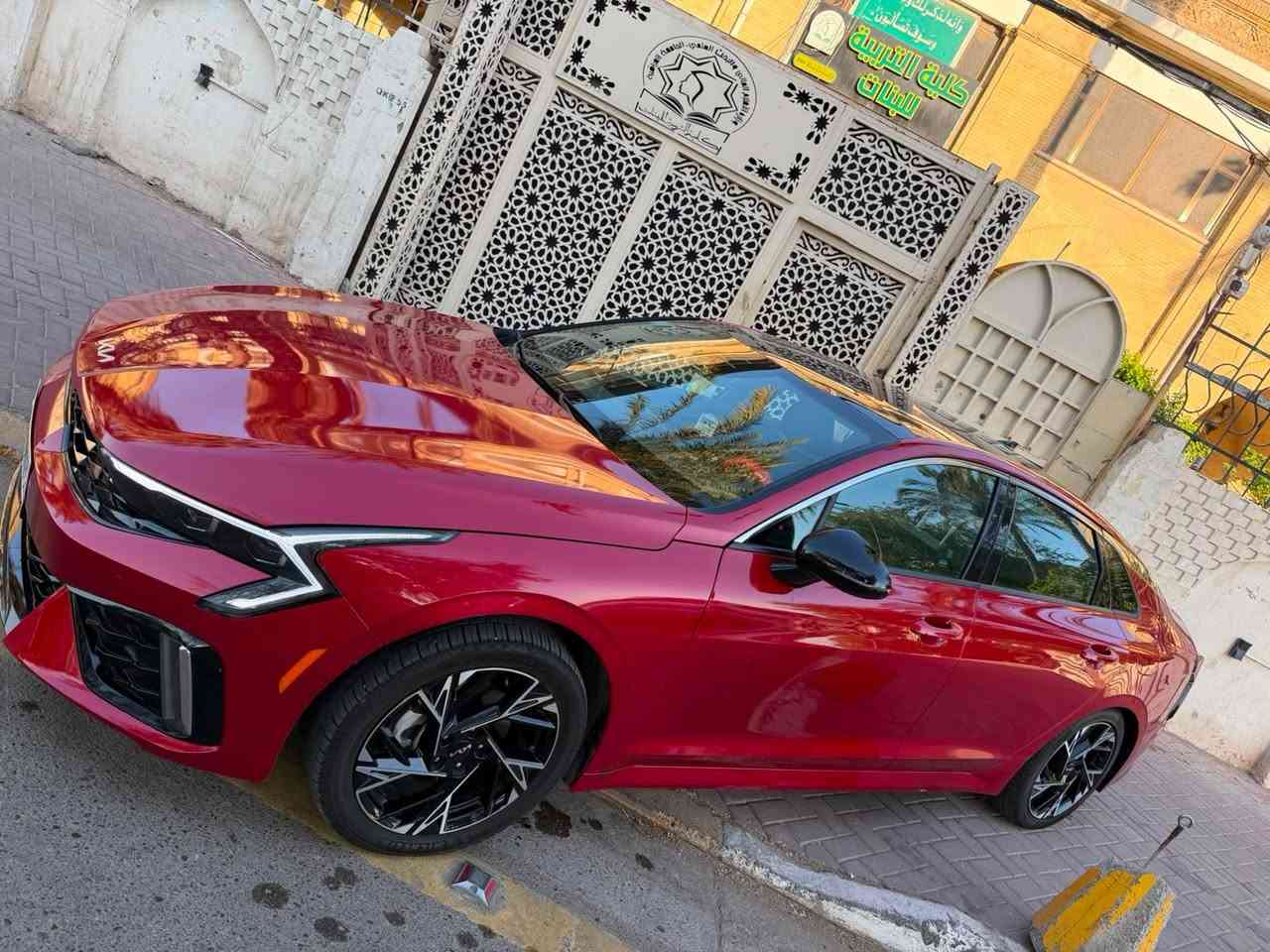 السلام عليكم
كي فايف 2025 للبيع 

السياره جيتي لاين

ومعروفه مواصفات الجيتي لاين

السياره كلش جديده ونضيفه

ماشيه 14 كم

حادث السياره جاملغ وبنيد 

وبيهه كلير باب السايق من امريكا

سونار بيهه السياره وصور الحادث

السعرر 19.500$ وبيهه مجال قليل

مكاني بغداد / الاعظميه 

***********
