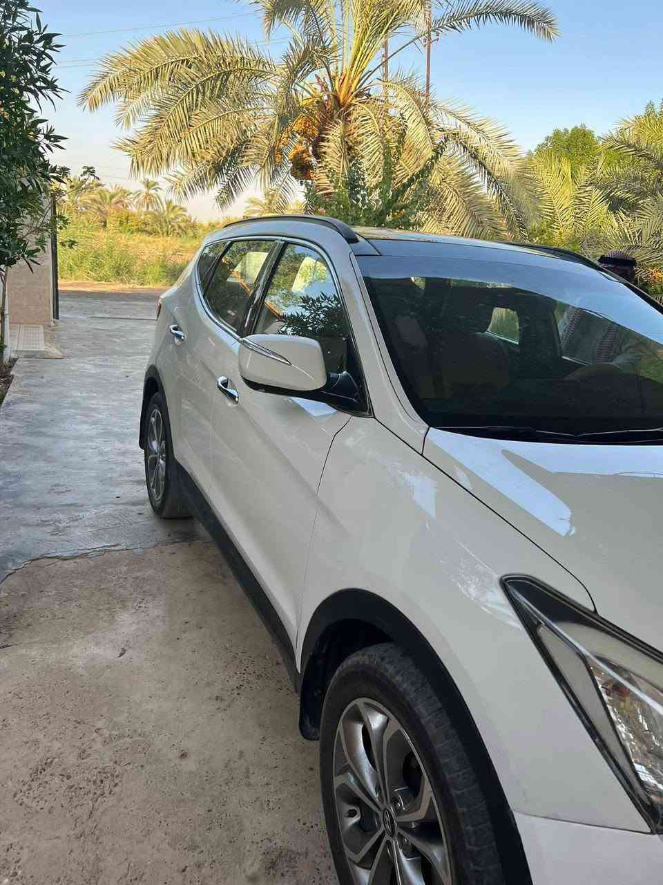 سنتافيه ٢٠١٣ 
خليجيه ٢٤٠٠
فول عدا البصمه
بانوراما
شاشه جبيره 
كسن كهرباء
مري شفط
اشاير مري
حساسات
كامره دواره
لد ليلي نهاري
سبعه راكب
٣ قع تبريد
السياره كلش نضيفه مكفوله من الصبغ والضربه عدا البارد مثل ما موضع بالسونار هاي الاشاره بالسونار بالاحمر هاي خدوش بسيطه كلش وممبينه
***********.  السعر.   135.  وبيه مجال.  
عنوانه بغداد
