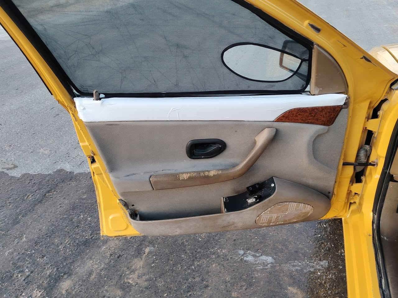 سلام عليكم سياره سمند البيع مديل 11 سياره محدثه ١٧ مكفوله من ضربه وتبديل وصبغ عد رشات قليلة مكينه وكير وحداديه وتخم تاير كهربئيات كله جديد رقم مثنى انكليزي سنويه الغايه 30 مصفره هيئه وغرامه مداور ثاني يوم سعره 29  مراوس اراوس حسب القناعه رقمي بي واتساب *********** التصال مكان السياره دوانيه قضاء غماس
